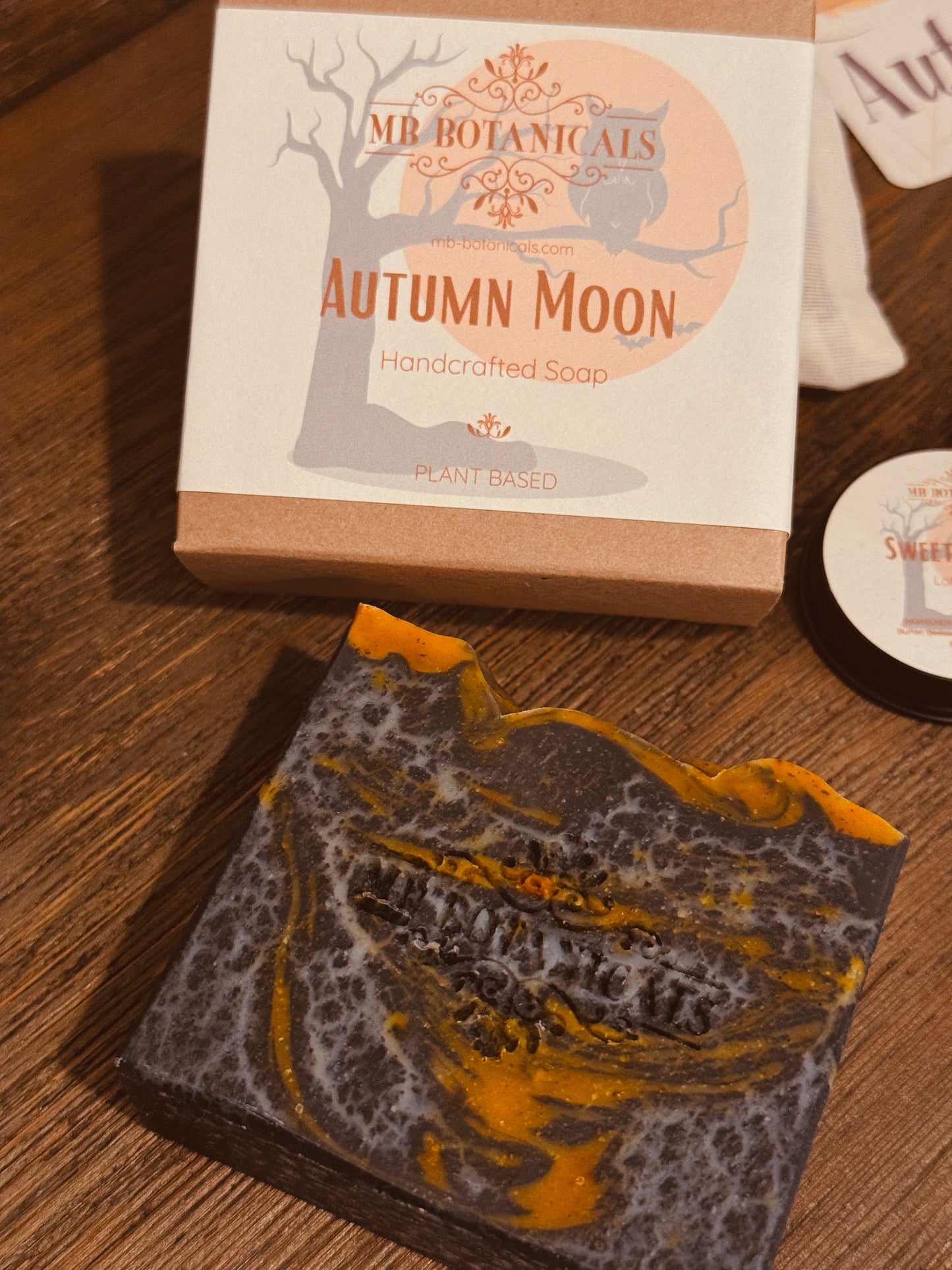 Limited - Autumn Moon