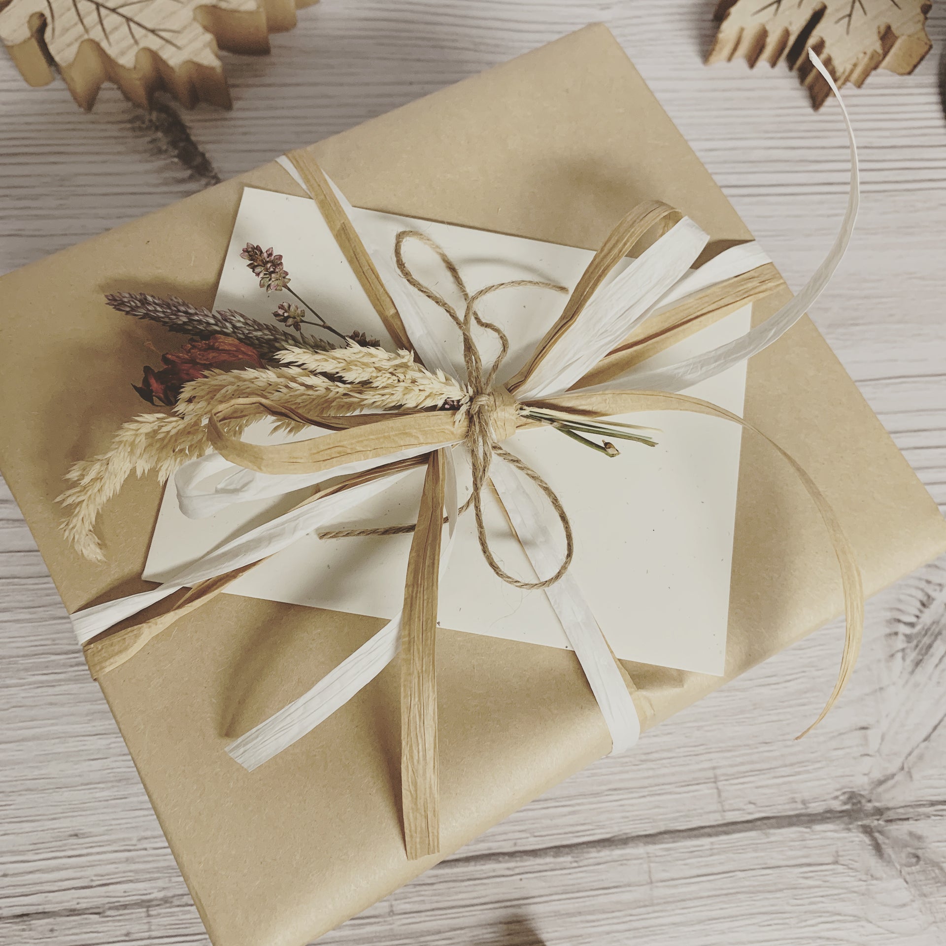 12 Kraft Paper Gift Wrap Ideas — Boston Mamas